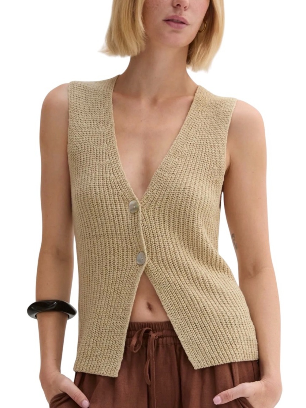 NWT Oatmeal Chunky Knit Button Front Sweater Vest Women's Medium Coastal Grandma